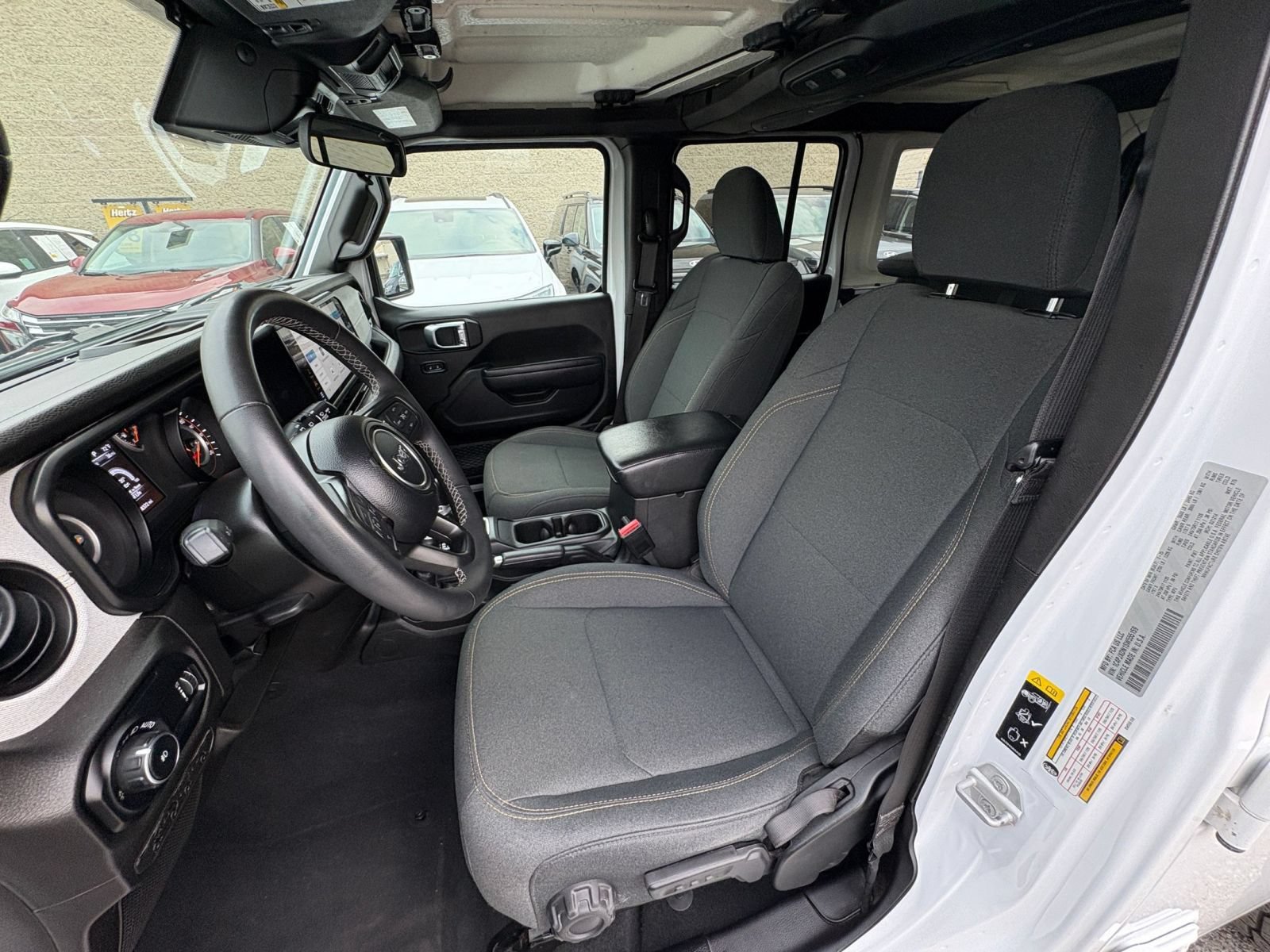 Used 2025 Jeep Wrangler Unlimited Sport AWD/4WD image 36