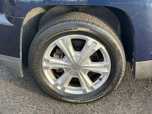 Used 2017 GMC Terrain SLE FWD image 9