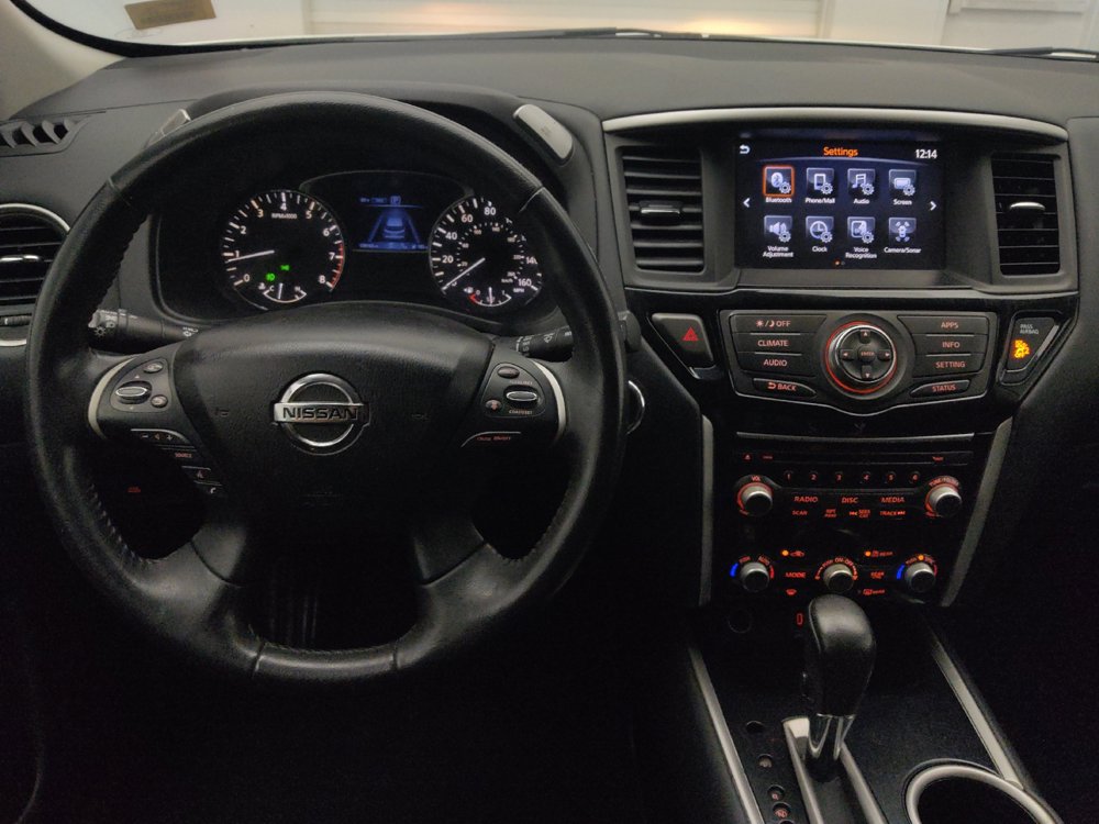 Used 2020 Nissan Pathfinder SV AWD/4WD image 22