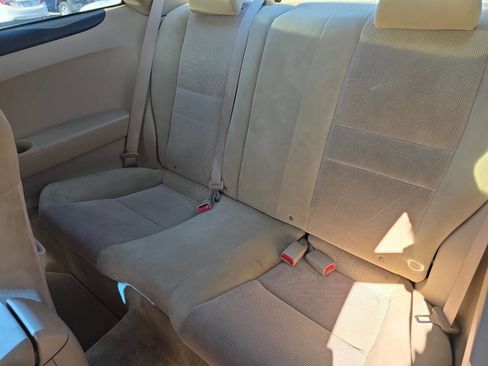 Used 2004 Honda Accord LX image 14