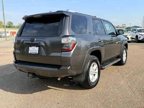 Used 2016 Toyota 4Runner SR5 image 5