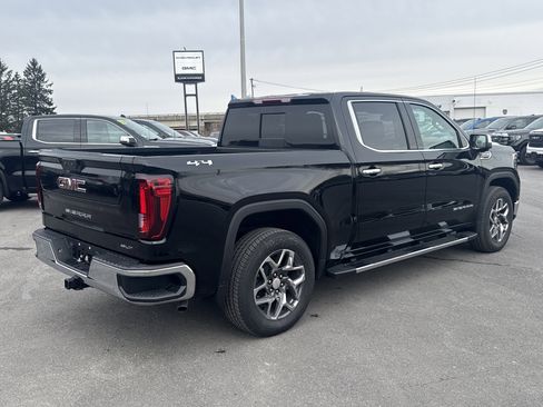 New 2026 GMC Sierra 1500 SLT w/ SLT Premium Package image 3