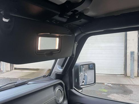 Used 2023 Jeep Wrangler Sahara w/ Cold Weather Group image 31