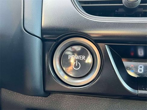 Used 2024 Lexus UX 250h F Sport image 31