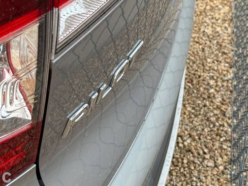 Used 2021 Honda Pilot EX image 23