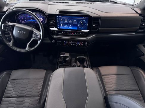 Used 2023 Chevrolet Silverado 1500 ZR2 w/ Technology Package image 12