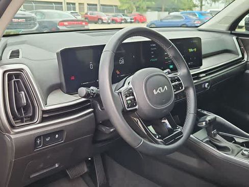 Used 2024 Kia Sorento X-Line EX AWD/4WD image 10