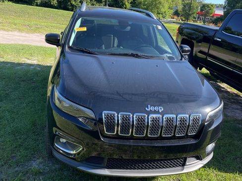 Used 2019 Jeep Cherokee Limited w/ Trailer Tow Group AWD/4WD image 7