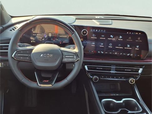 New 2026 Chevrolet Traverse RS image 4