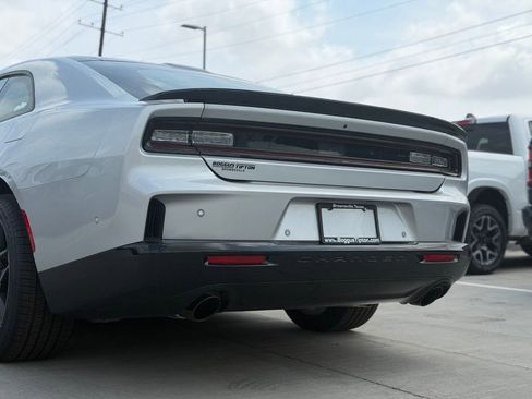 New 2026 Dodge Charger Scat Pack w/ Blacktop Package AWD/4WD image 10
