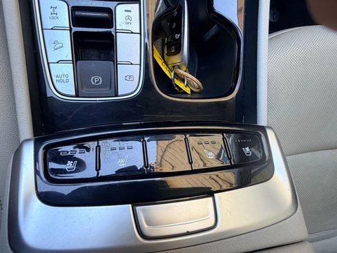 Used 2022 Hyundai Tucson SEL w/ Convenience + Premium Package image 15