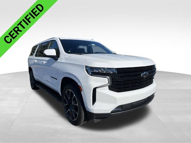 Certified 2023 Chevrolet Suburban RST w/ Luxury Package AWD/4WD image 8