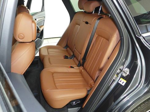 Used 2023 Audi Q5 2.0T Premium image 20