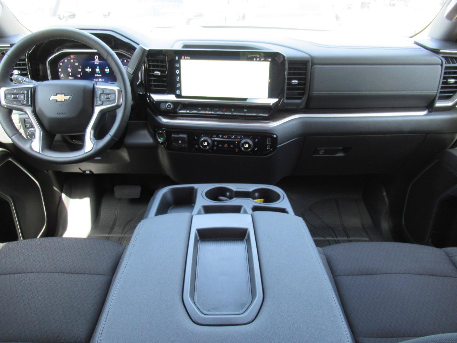 Used 2026 Chevrolet Silverado 1500 LT AWD/4WD image 14