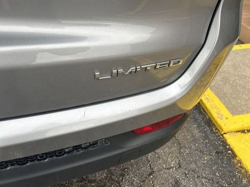 Used 2022 Jeep Compass Limited w/ Sun and Sound Group image 4