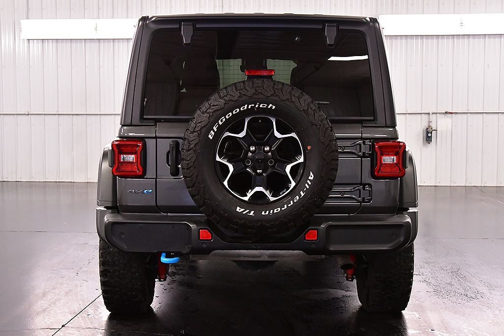 Used 2021 Jeep Wrangler Unlimited Rubicon 4xe w/ Cold Weather Group AWD/4WD image 6