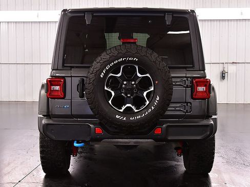 Used 2021 Jeep Wrangler Unlimited Rubicon 4xe w/ Cold Weather Group AWD/4WD image 6