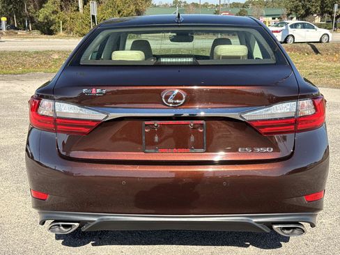Used 2018 Lexus ES 350 ES 350 w/ Luxury Package w/Wood Trim image 5