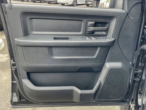 New 2024 RAM 2500 Tradesman w/ Chrome Appearance Group image 13