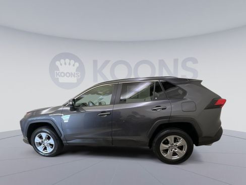 Used 2024 Toyota RAV4 XLE FWD image 5