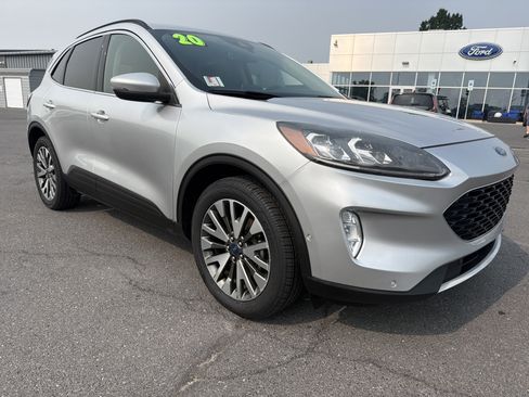 Used 2020 Ford Escape Titanium AWD/4WD image 1