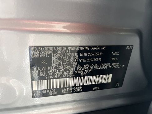 Used 2025 Toyota RAV4 XLE Premium w/ Weather Package AWD/4WD image 82