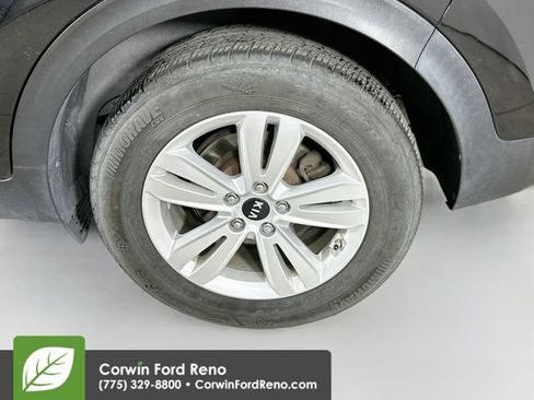 Used 2018 Kia Sportage LX AWD/4WD image 32