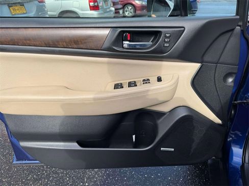 Used 2015 Subaru Outback 2.5i Limited image 15