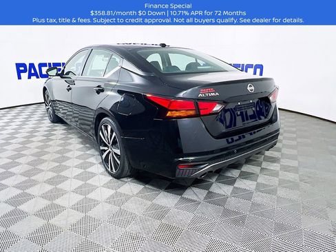 Used 2022 Nissan Altima 2.5 SR image 9