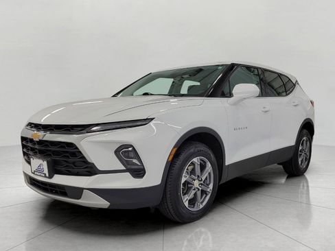 Used 2023 Chevrolet Blazer LT w/ LPO, Floor Liner Package AWD/4WD image 12