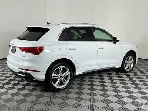 Used 2022 Audi Q3 2.0T Premium Plus AWD/4WD image 8