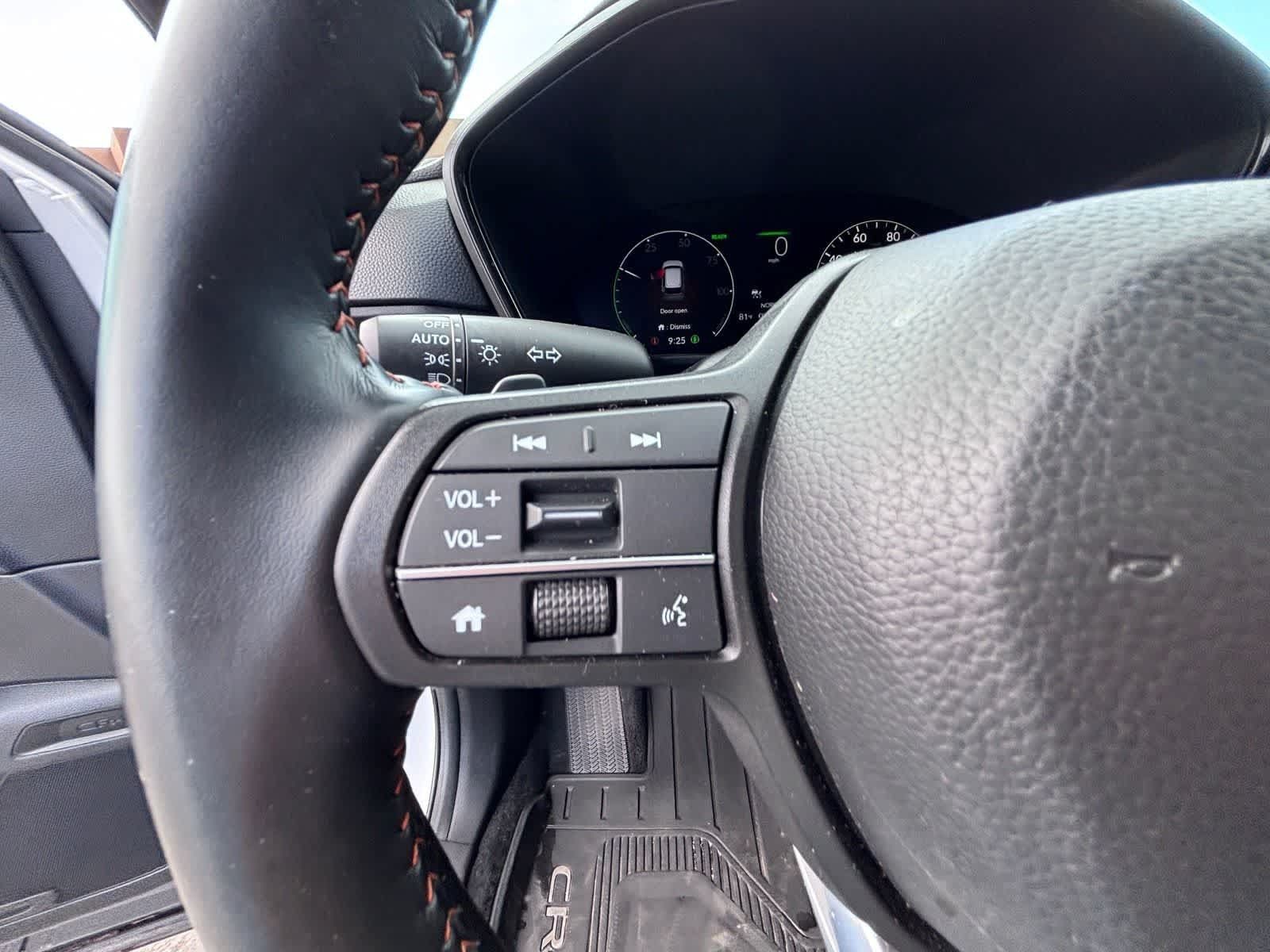 Used 2025 Honda CR-V Sport-L image 17