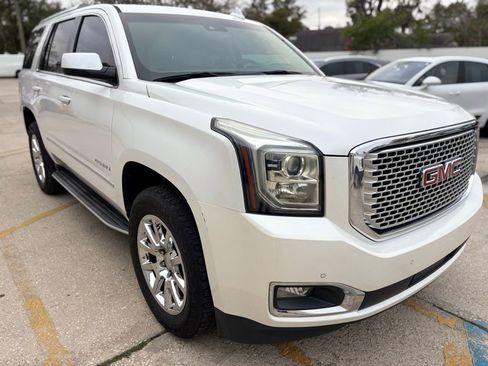 Used 2017 GMC Yukon Denali w/ Open Road Package image 7