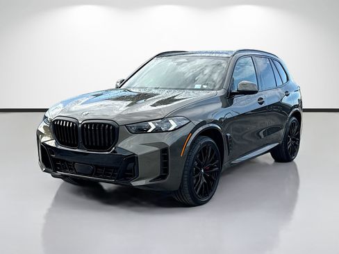 New 2026 BMW X5 xDrive40i w/ M Sport Package AWD/4WD image 7