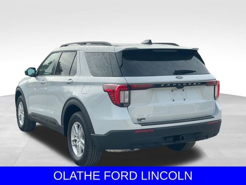 New 2026 Ford Explorer Active image 3