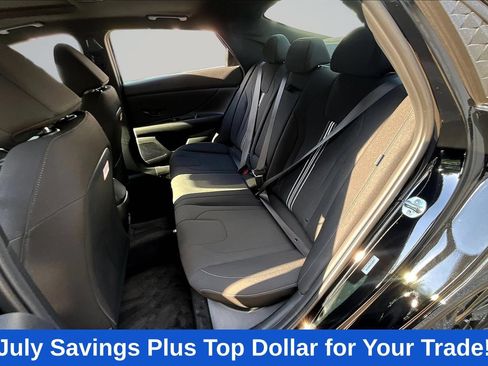 Used 2026 Hyundai Elantra SEL Sport Premium w/ Cargo Package FWD image 28