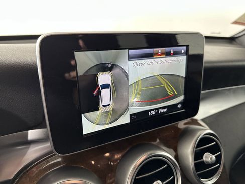 Used 2018 Mercedes-Benz GLC 300 GLC 300 w/ Premium Package image 21