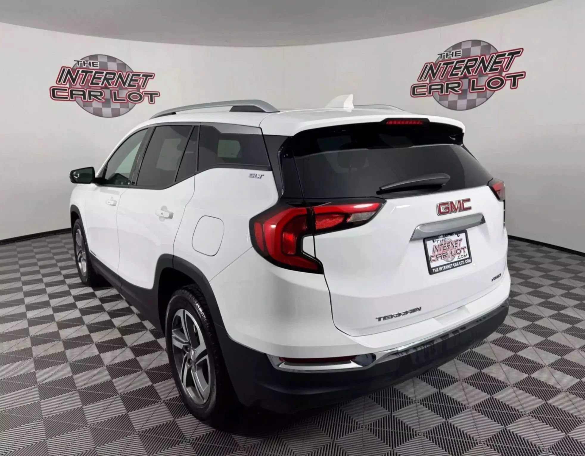 Used 2020 GMC Terrain SLT w/ Preferred Package AWD/4WD image 5