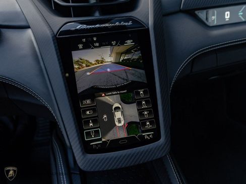 Used 2026 Lamborghini Revuelto AWD/4WD image 11