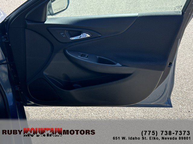 Used 2025 Chevrolet Malibu LT FWD image 22