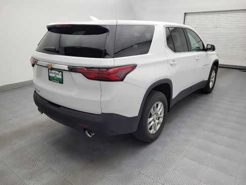 Used 2023 Chevrolet Traverse LS AWD/4WD image 9