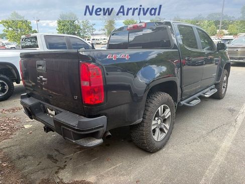 Used 2016 Chevrolet Colorado LT w/ Midnight Edition AWD/4WD image 7