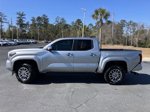 Certified 2024 Toyota Tacoma Limited image 2