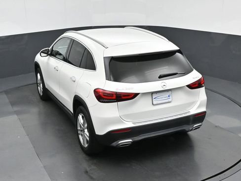Used 2021 Mercedes-Benz GLA 250 4MATIC image 59