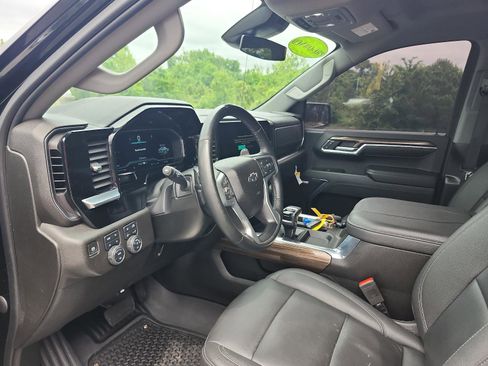 Used 2024 Chevrolet Silverado 1500 RST w/ Convenience Package II AWD/4WD image 13