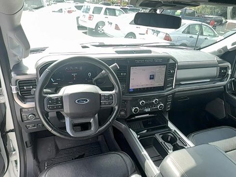 Used 2023 Ford F350 Lariat w/ Lariat Ultimate Package AWD/4WD image 17