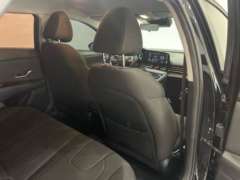 Used 2022 Hyundai Elantra SEL w/ Convenience Package image 40