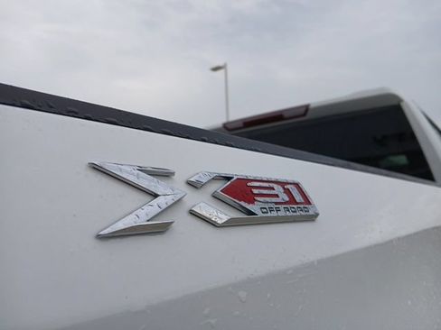 Certified 2020 GMC Sierra 1500 SLT w/ X31 Off-Road Package AWD/4WD image 25