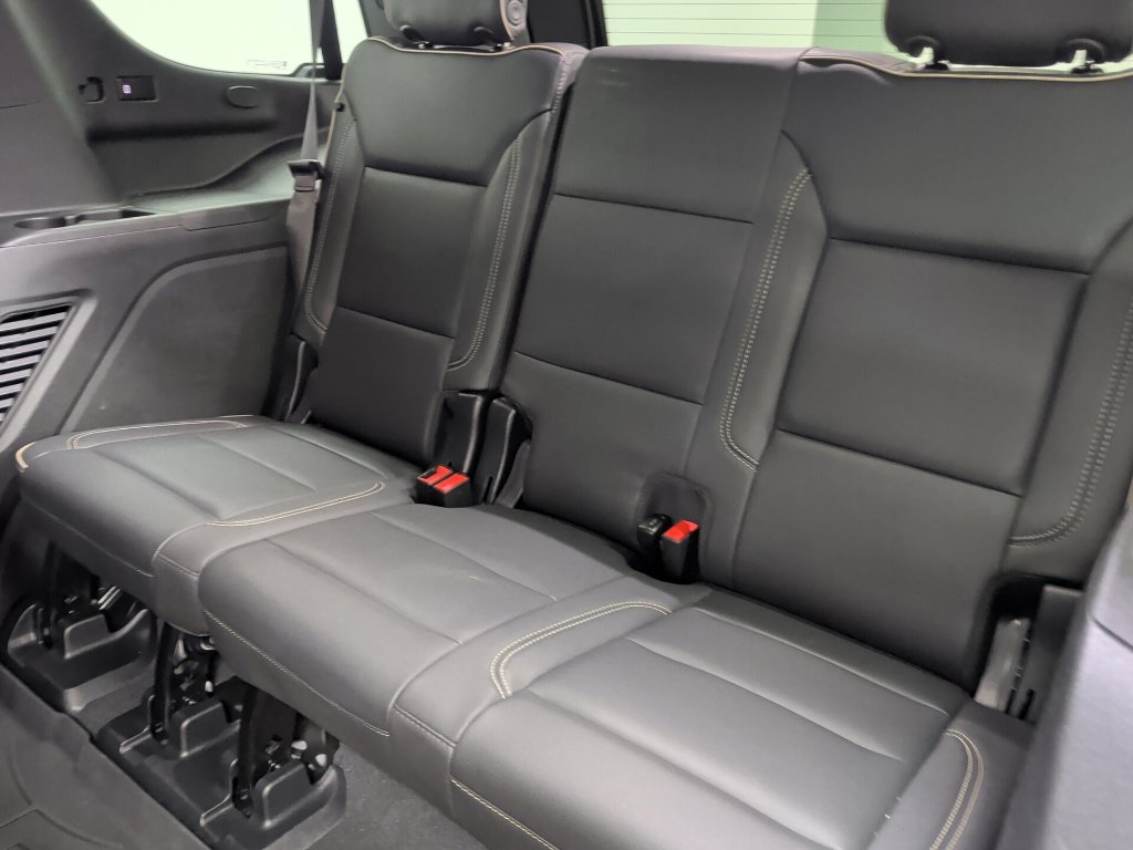 Used 2023 Chevrolet Tahoe Premier AWD/4WD image 26