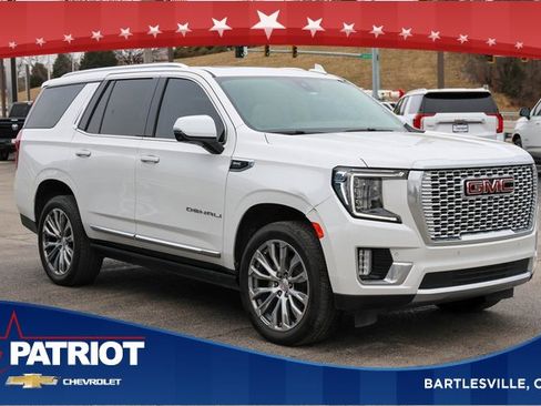 Used 2021 GMC Yukon Denali w/ Denali Premium Package image 1